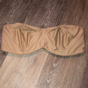 Strapless minimizer bra